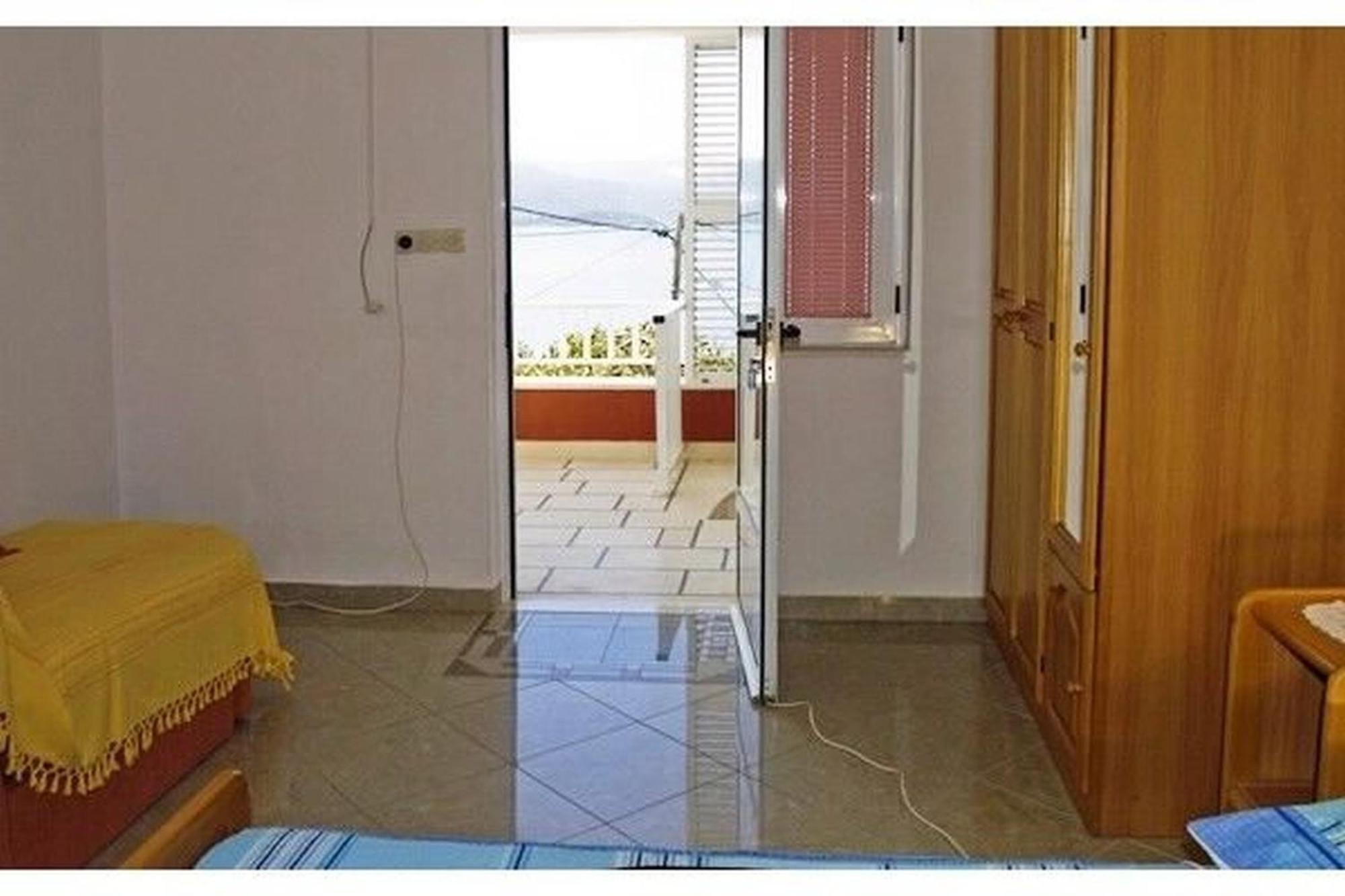 Apartments And Rooms Florijan Klek Exterior photo
