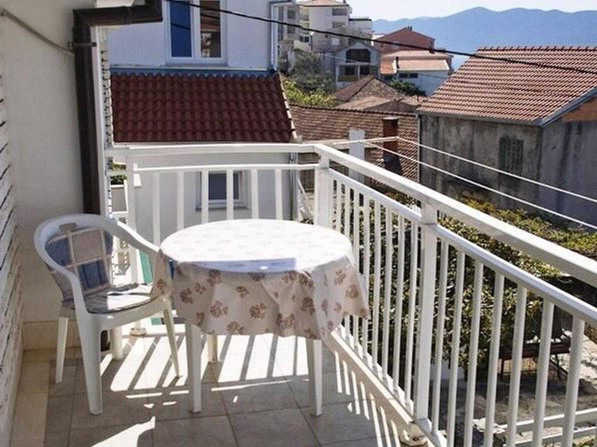 Apartments And Rooms Florijan Klek Exterior photo